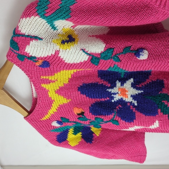 VINTAGE Women's Pink Floral Short Sleeve Knit Sweater - Picture 3 of 5